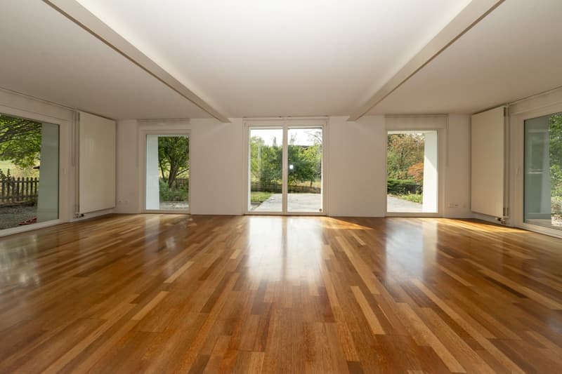 Rustikale Eleganz in Gümligen - freistehendes Chalet mit viel Umschwung (5)