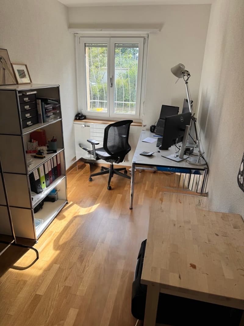Moderne 3.5-Zimmerwohnung im beliebten Schosshalden-Quartier (10)