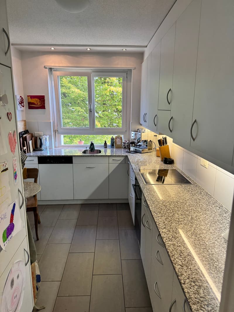 Moderne 3.5-Zimmerwohnung im beliebten Schosshalden-Quartier (7)