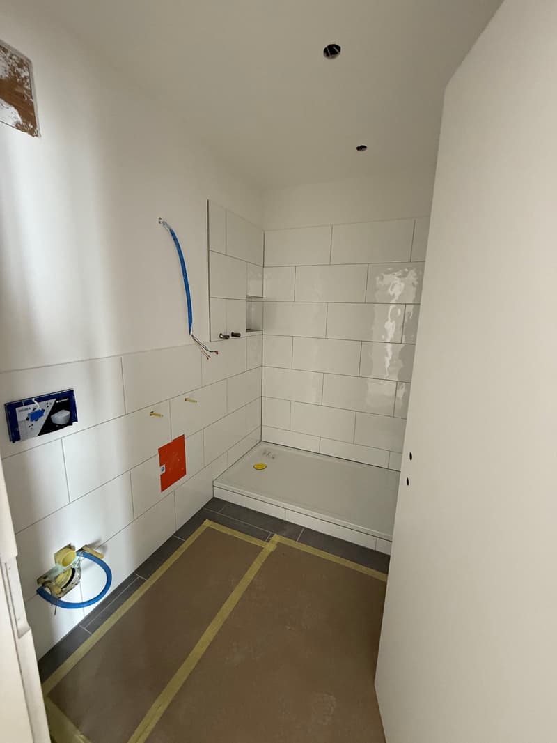 FRISCH SANIERTE Studio-Wohnung in der Nähe vom Inselspital (2)