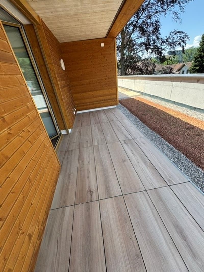 Charmant appartement à mansarde de 3,5 pièces à Huttwil, grand balcon, nouvel immeuble, première occupation (3)