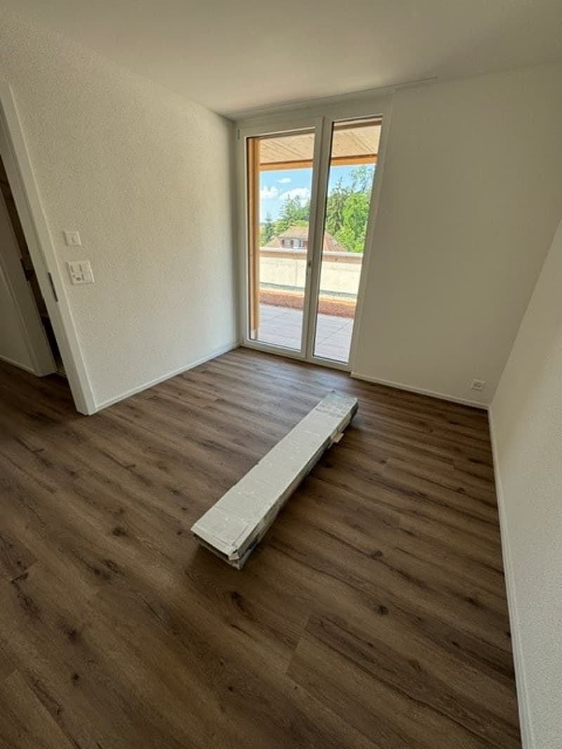 Charmant appartement à mansarde de 3,5 pièces à Huttwil, grand balcon, nouvel immeuble, première occupation (10)