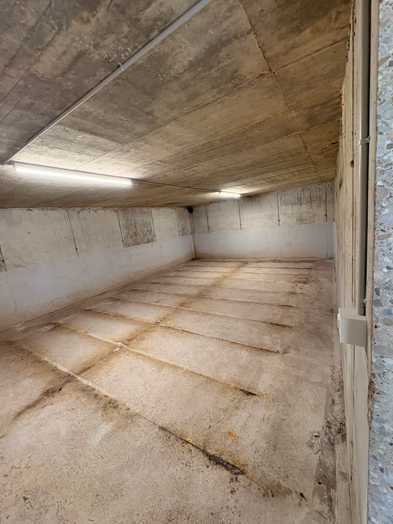 Nebenraum Garage