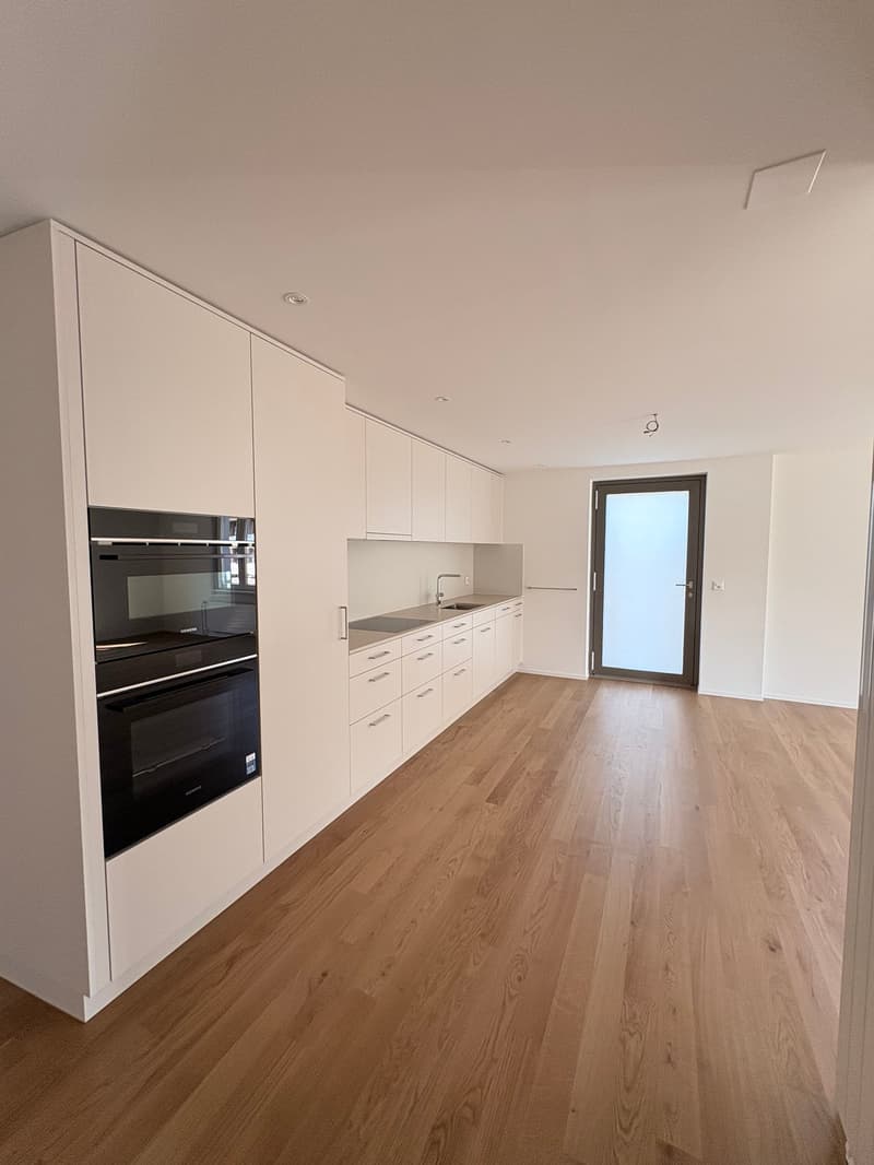 Moderne 3.5-Zimmer-Neubauwohnung im Erdgeschoss in Madiswil – ab sofort verfügbar! (1)