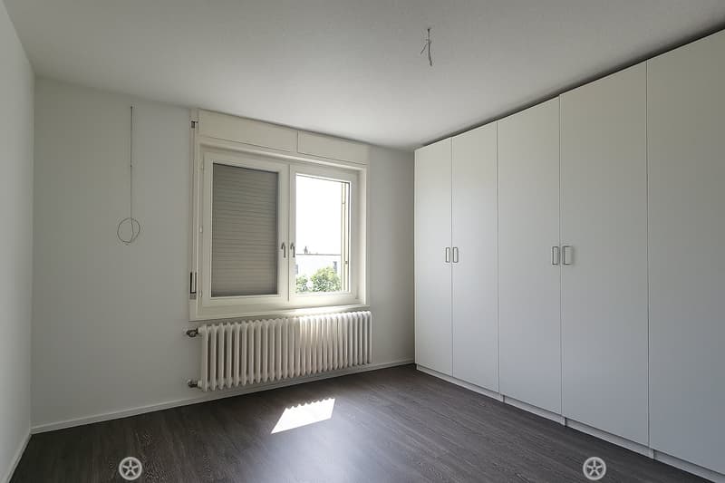 Schlafzimmer (ohne Schrank)