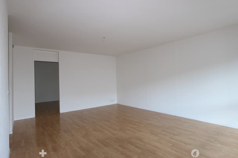 Wohnzimmer Richtung Schlafzimmer