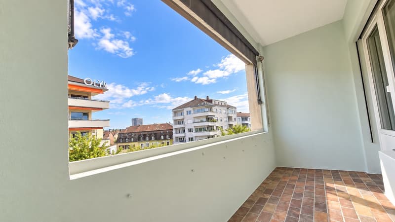 Balkon Wohn- und Schlafzimmer