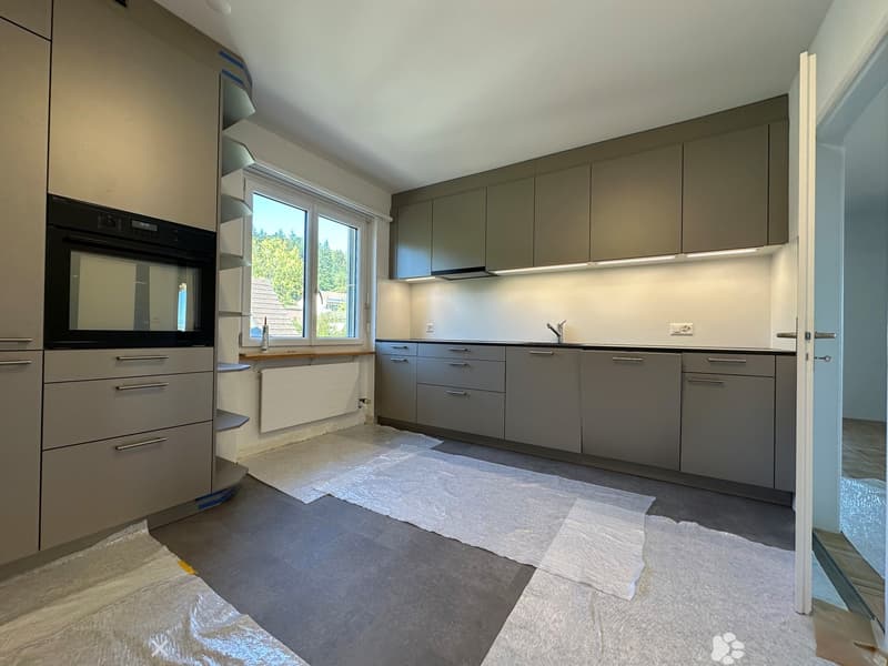Charmante 5-Zimmer-Wohnung mit Panoramablick (2)