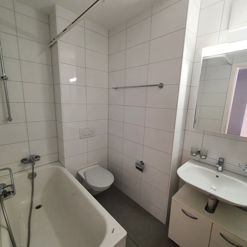 Badezimmer mit Badewanne