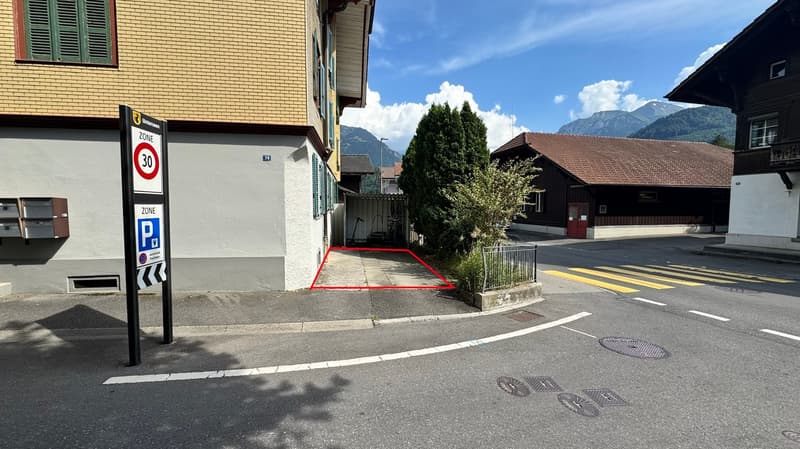 Parking extérieur à louer immédiatement (3)