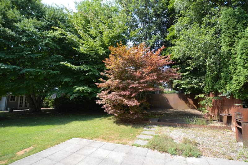 Living at the best address 5.5-room garden apartment for sale (2)