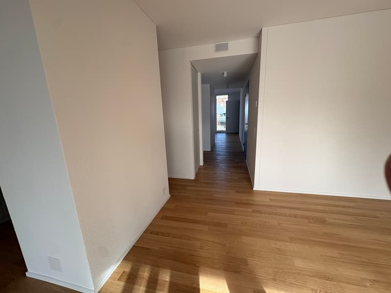 Modern living in the heart of Worb – New building in central location (5)