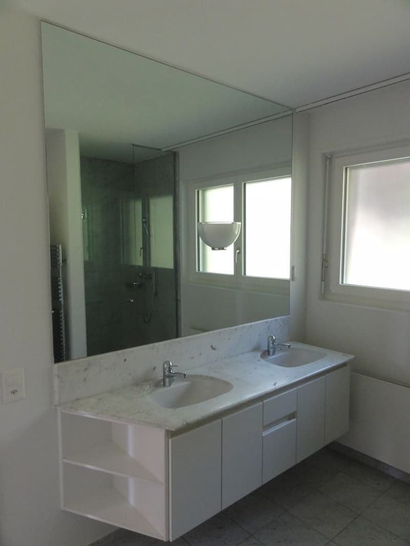 Spacious 7-room apartment with pool and panoramic view in Muri b. Bern (9)