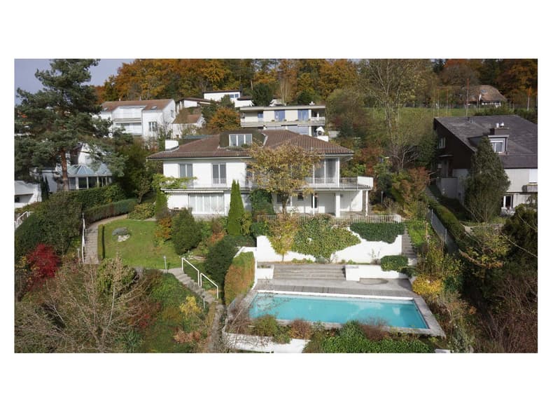 Spacious 7-room apartment with pool and panoramic view in Muri b. Bern (1)
