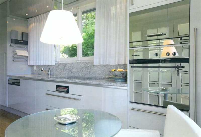 Grosszügige 7-Zimmer-Wohnung mit Pool und Panoramablick in Muri b. Bern (8)