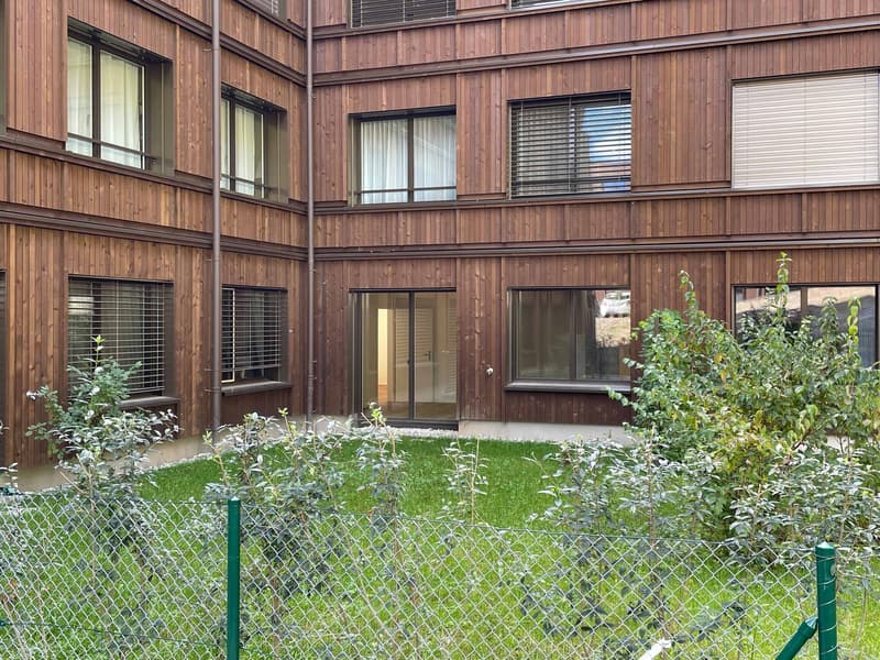 Hochwertige 3.5-Zimmer-Gartenwohnung im Eigentumsstandard (5)