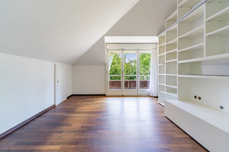 Repräsentative Villa mit Pool und separater 2½-Zimmer-Einliegerwohnung in Muri (10)