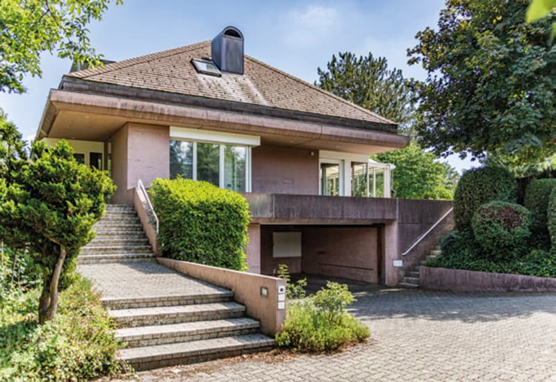 Repräsentative Villa mit Pool und separater 2½-Zimmer-Einliegerwohnung in Muri (9)