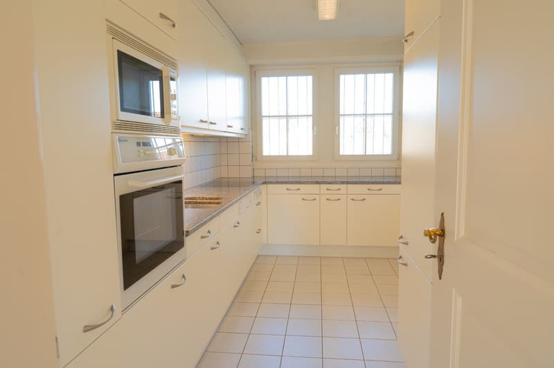 Grosszügige 5.5-Zimmer-Wohnung mit Balkon in Muri bei Bern - ab sofort verfügbar (5)