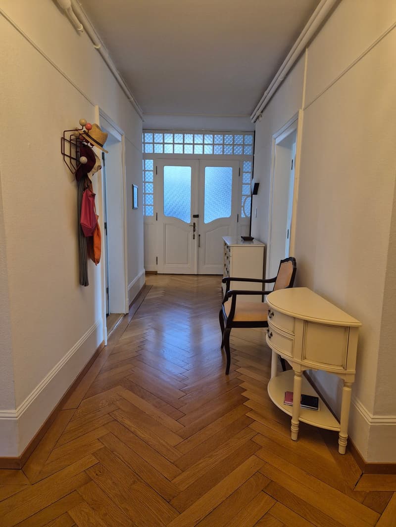 stilvolle 6-Zimmer-Altbauwohnung im beliebten Kirchenfeldquartier (6)