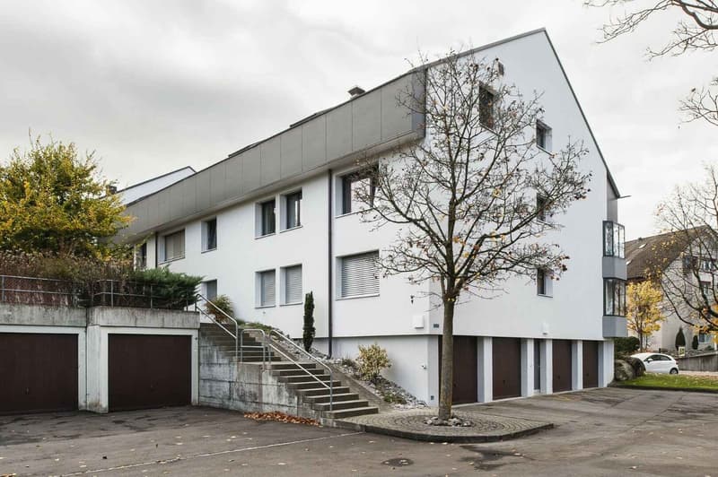 À louer : Appartement de 3½ pièces rénové (2e étage sans ascenseur) à Wichtrach ! (1)
