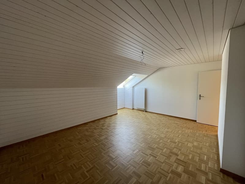 Zu vermieten: Sanierte 3½ Zimmer-Wohnung (2. OG ohne Lift) in Wichtrach! (10)