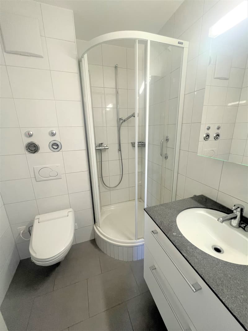 Bad mit Dusche