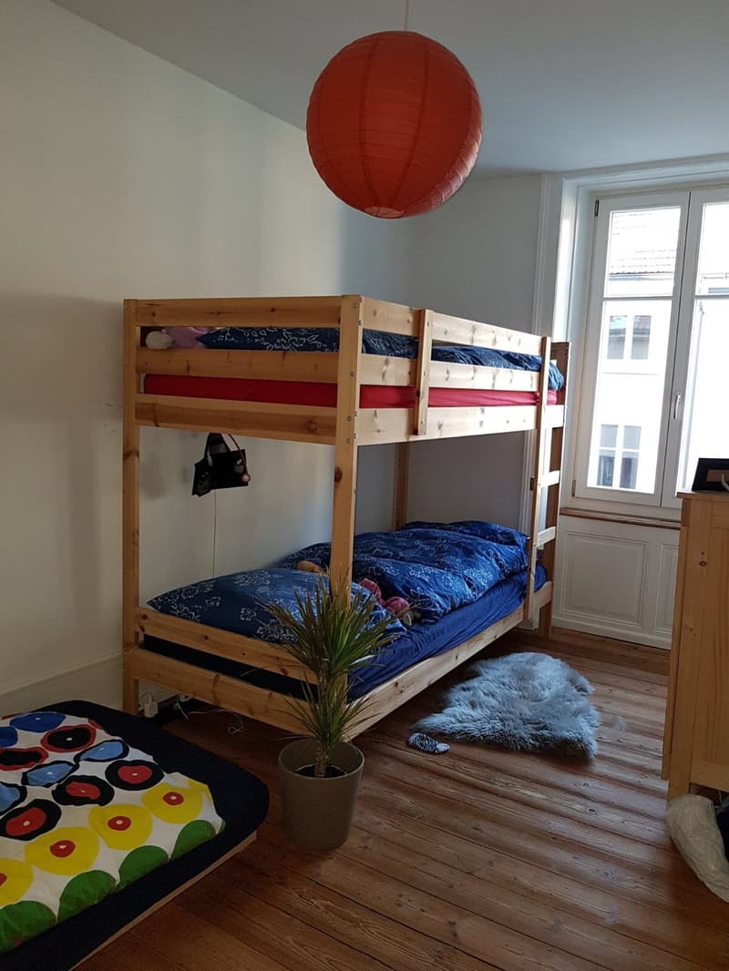 Schöne Altbauwohnung (4)