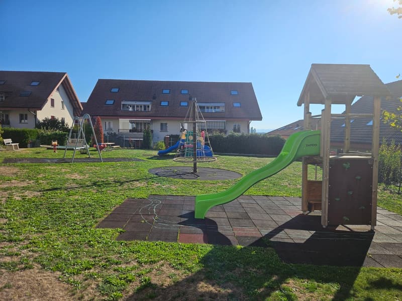 Charmante Maisonette-Wohnung in Schüpfen – hell, ruhig und familienfreundlich (10)