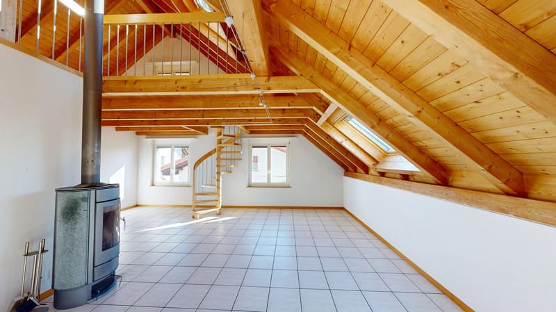 Charmante Maisonette-Wohnung in Schüpfen – hell, ruhig und familienfreundlich (2)