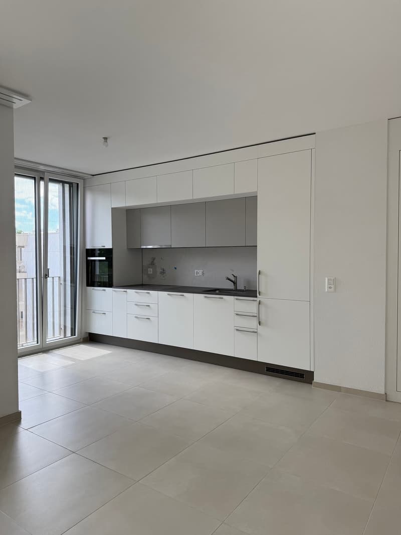 Appartamento nuovo di 2.5 locali al 4° piano con balcone (2)