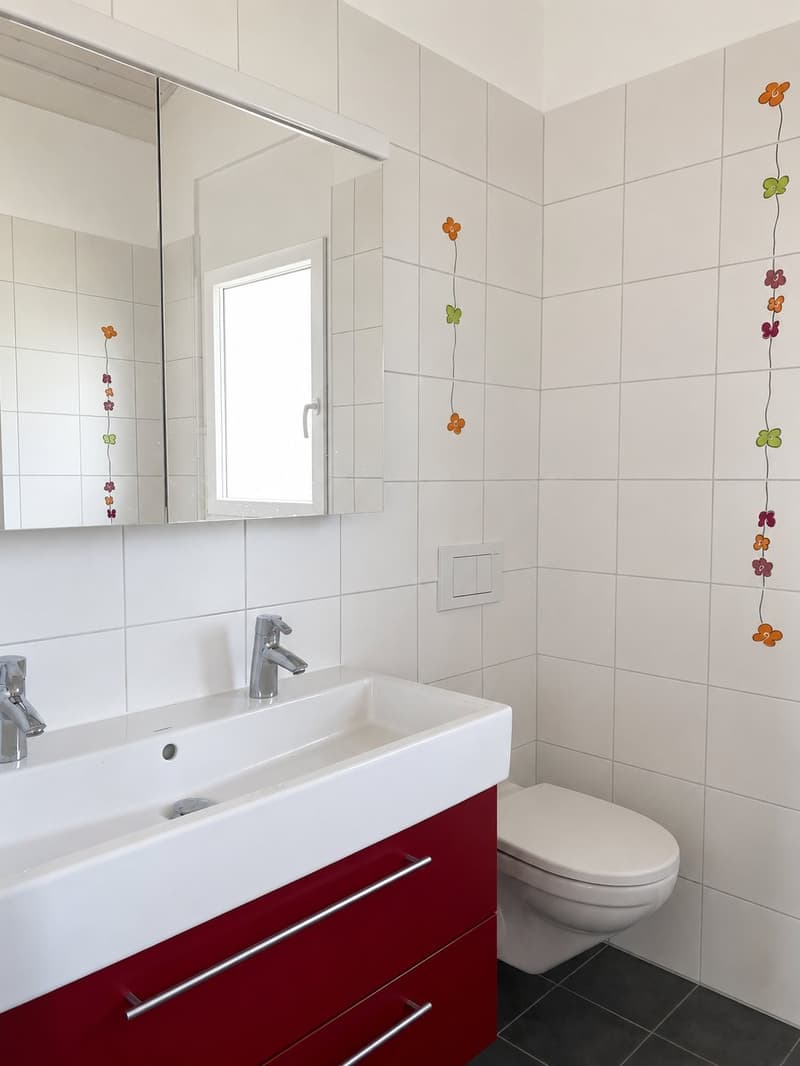 Villa indipendente di 7,5 locali con ampi spazi esterni (6)