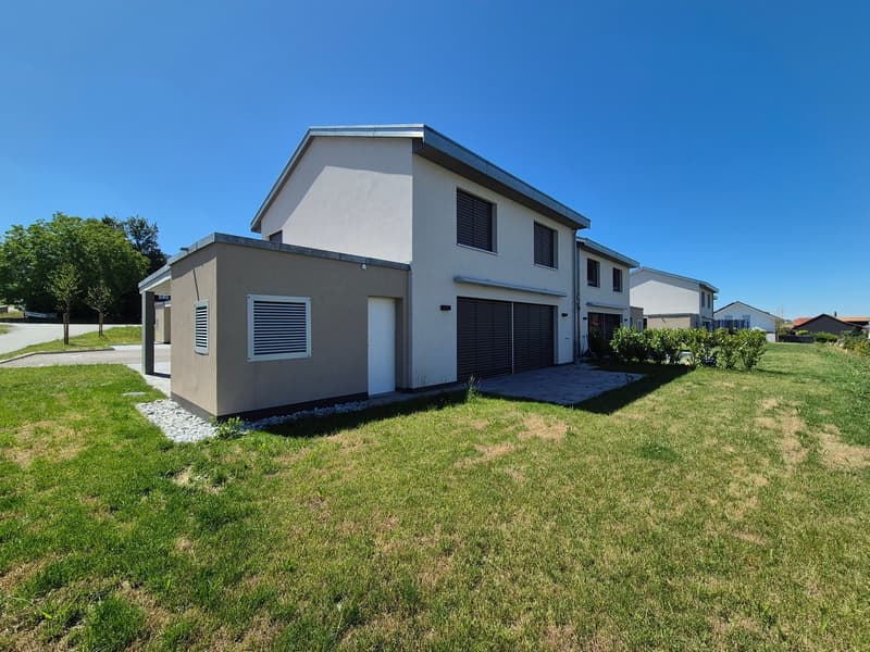 Villa neuve de 4.5 pièces à louer! (1)