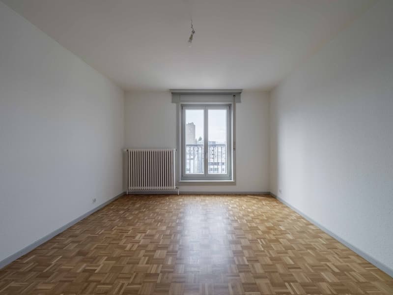 Appartement 4.5 pièces rénové au coeur de Fribourg (4)