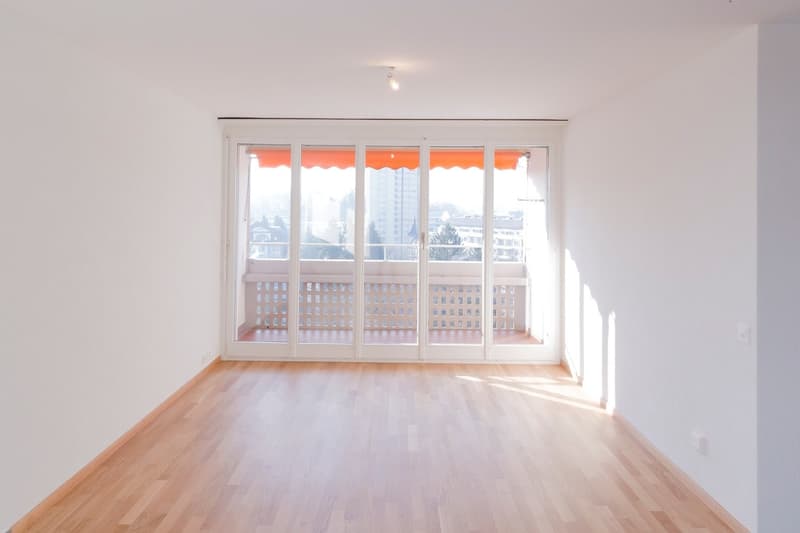 Appartement de 4.5 pièces au dernier étage avec balcon (8)
