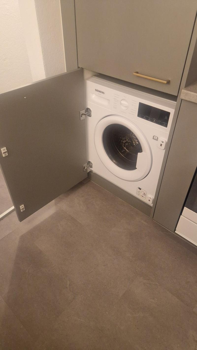 Appartement 2.5 pièces rénové en vieille ville de Fribourg (7)