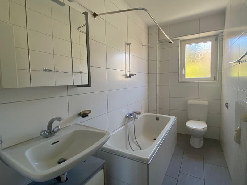 Bel appartement de 4 pièces au coeur de Tavannes (7)
