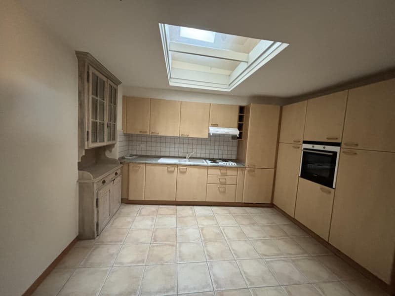 In affitto? Appartamento atipico di 2.5 locali in duplex a Saint-Aubin (3)