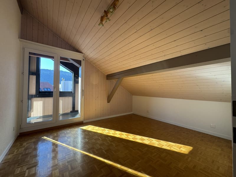 Large 4-room apartment with 115 m² and balcony ? La Sagne (6)