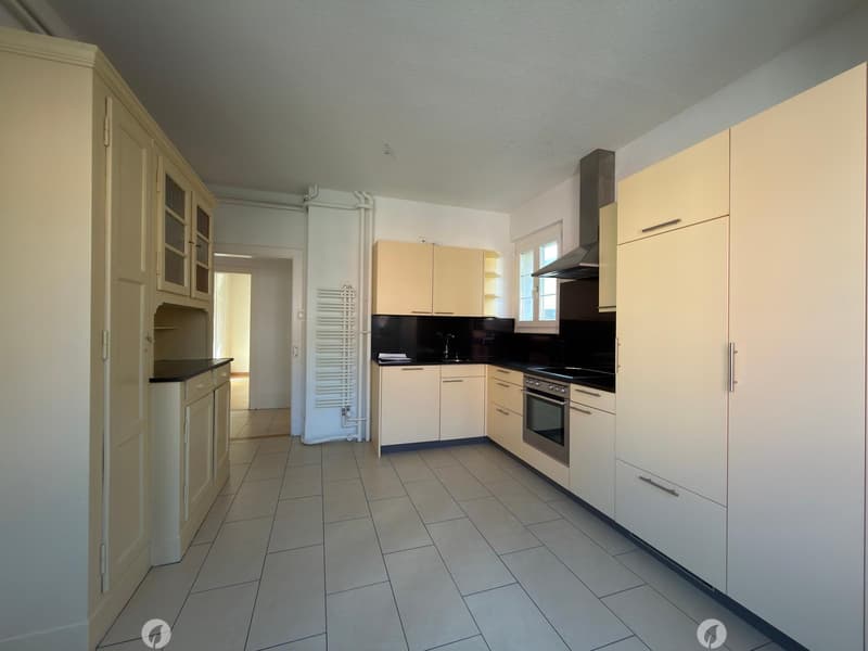 Wohnung mit 3.5 Zimmern in einem ruhigen Viertel (7)