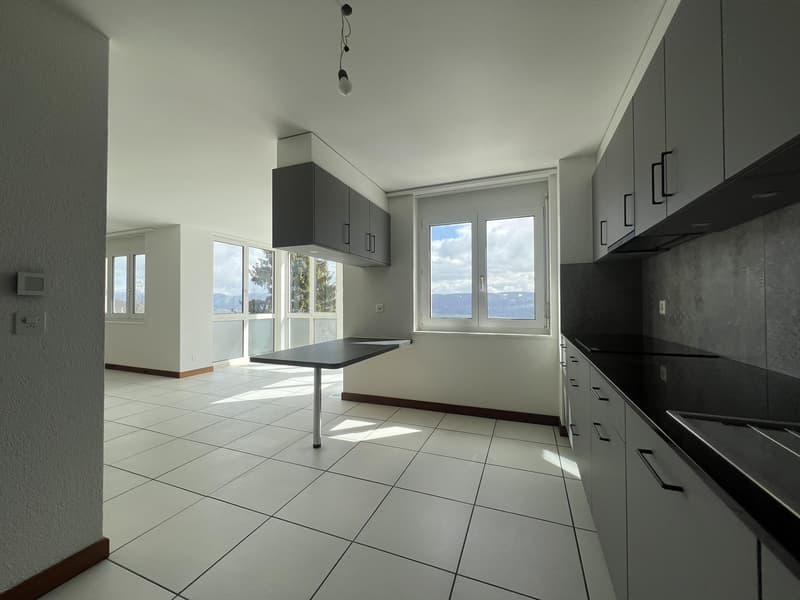 Meraviglioso appartamento di 4.5 locali ristrutturato in affitto a Hauts-Geneveys (2)