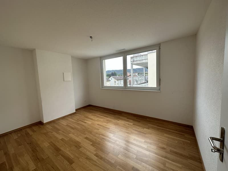 Schönes Apartment in Tavannes mit 5.5 Zimmern im Erdgeschoss (6)