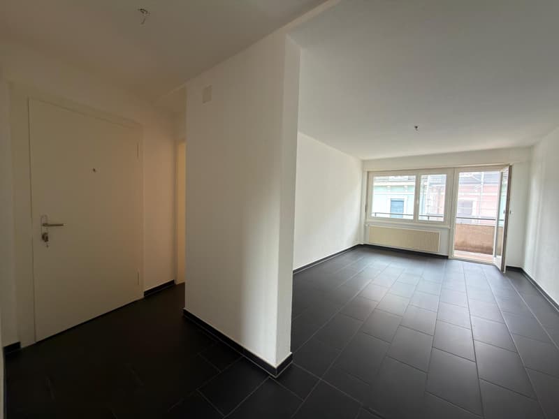 Appartamento di 2,5 locali nel centro città (3)