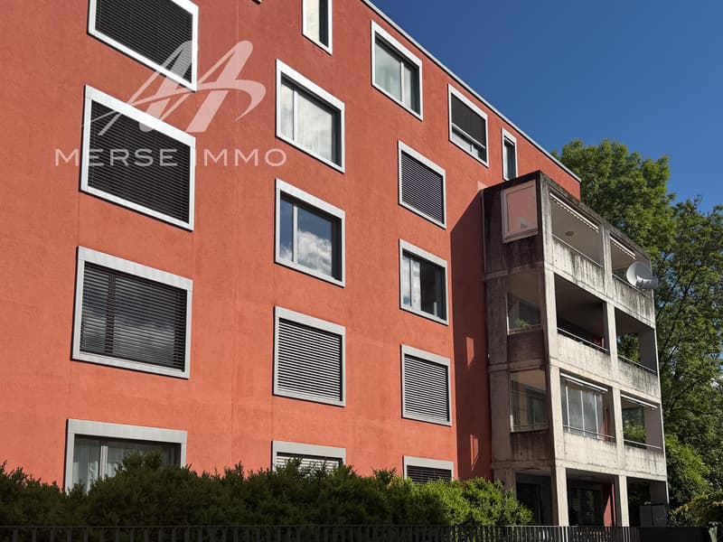 Spacieux 5.5 pièces lumineux à deux pas du centre de Bienne, avec balcon (4)