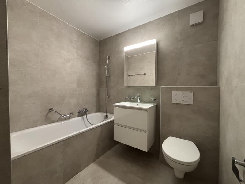 Studio rénové au 2ème étage à louer à Peseux (5)