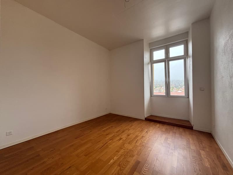 Appartement lumineux de 4 pièces à deux pas de la gare de Couvet (3)