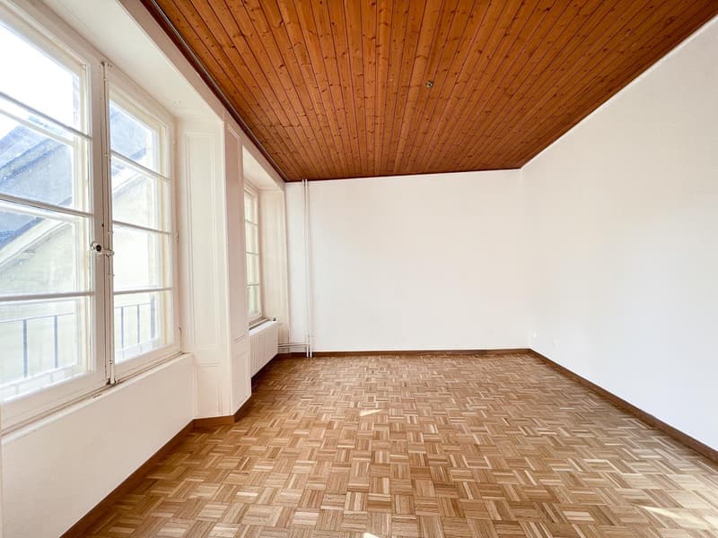 Appartement de 3,5 pièces au coeur du centre historique de Neuchâtel (4)