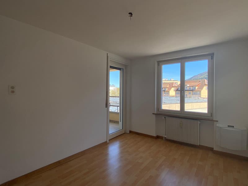 Nouvelle opportunité ! Bel appartement de 4 pièces au coeur de Tavannes (4)