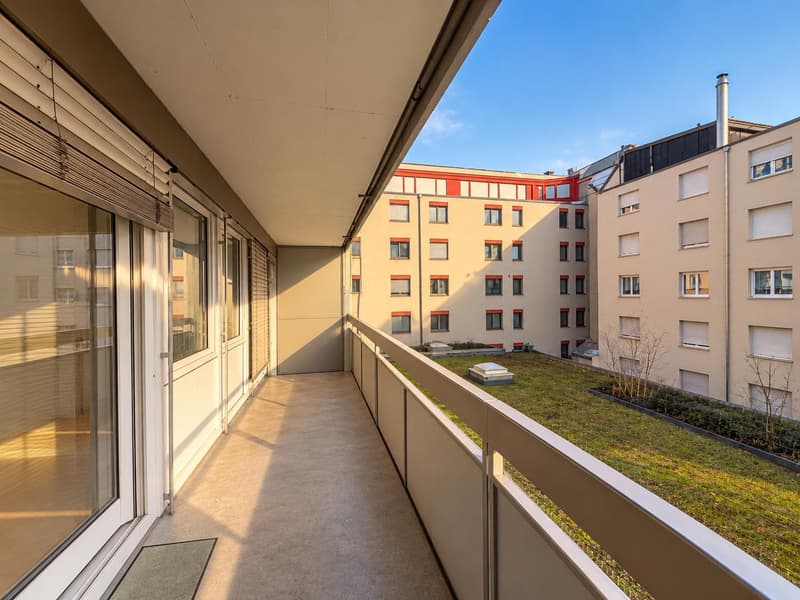 Locaux commerciaux modulables de 145 m² au coeur de Bienne (10)