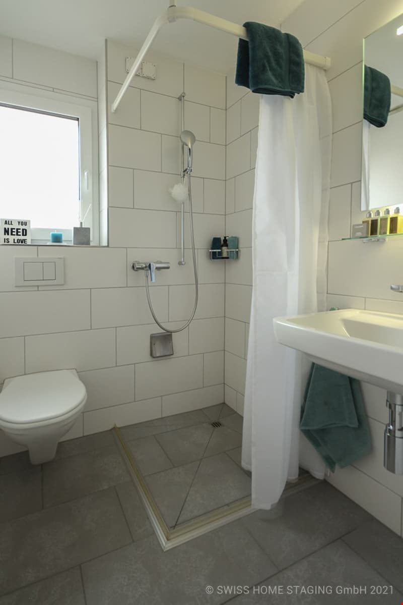 4.5 Zimmerwohnung mit grossem Balkon (7)